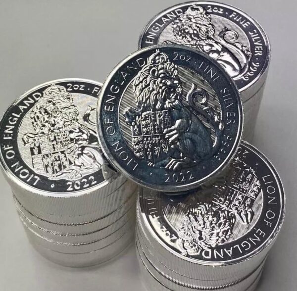 The 2 oz 2022 British Tudor Beasts Lion of England Silver Bullion Coin
