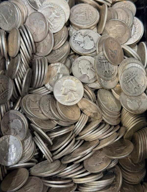 10% UNDER MELT DEAL on 90% silver quarters Minimum purchase width=